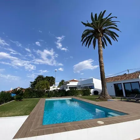 Max Villa Santa Úrsula