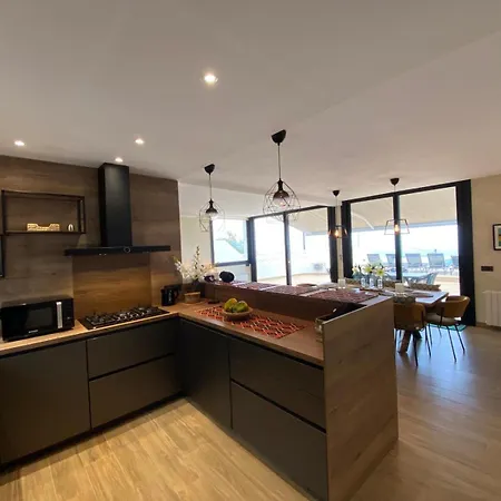 Max סנטה אורסולה