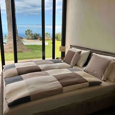 Max * 圣乌尔苏拉